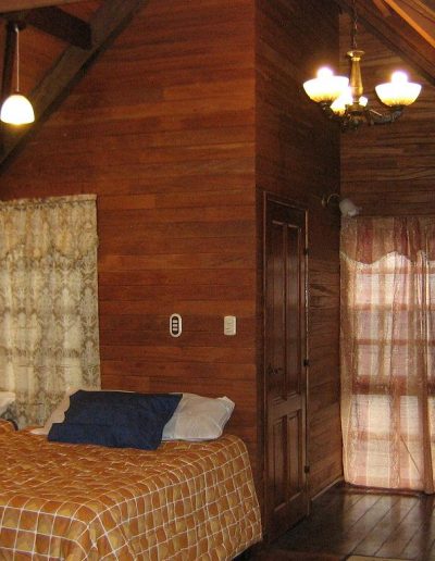 casa-de-madera-interior-dormitorio